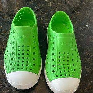 Native Shoes
Jefferson Water Friendly Slip-On Vegan Sneaker
Size C 11 - Green